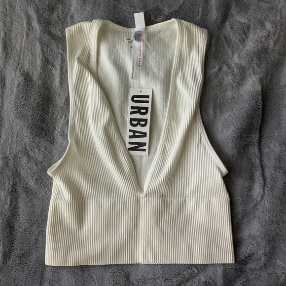 Urban Outfitters Tops - NWT urban outfitters tank top